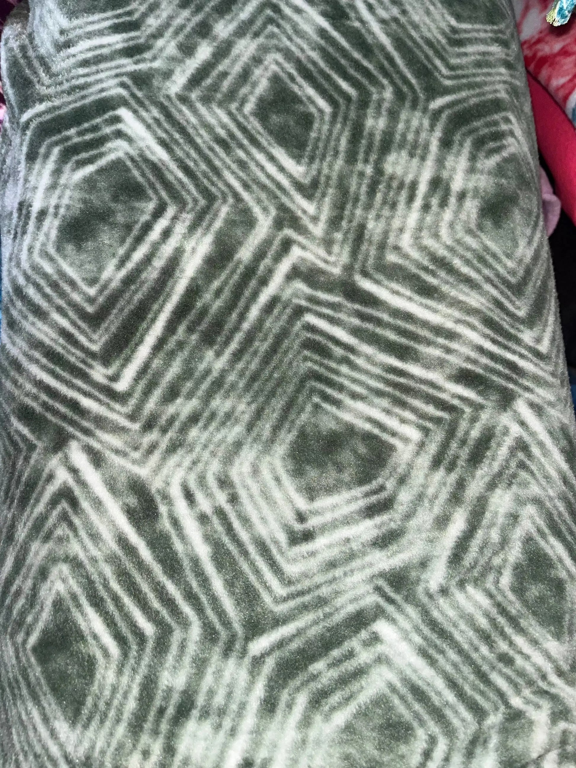 32. Custom Cropped Hoodie Finski&Co