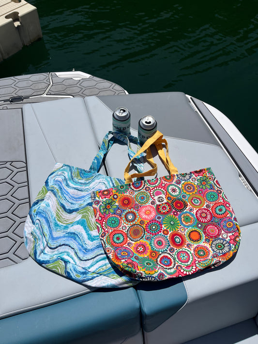 21. Reversible tote bag