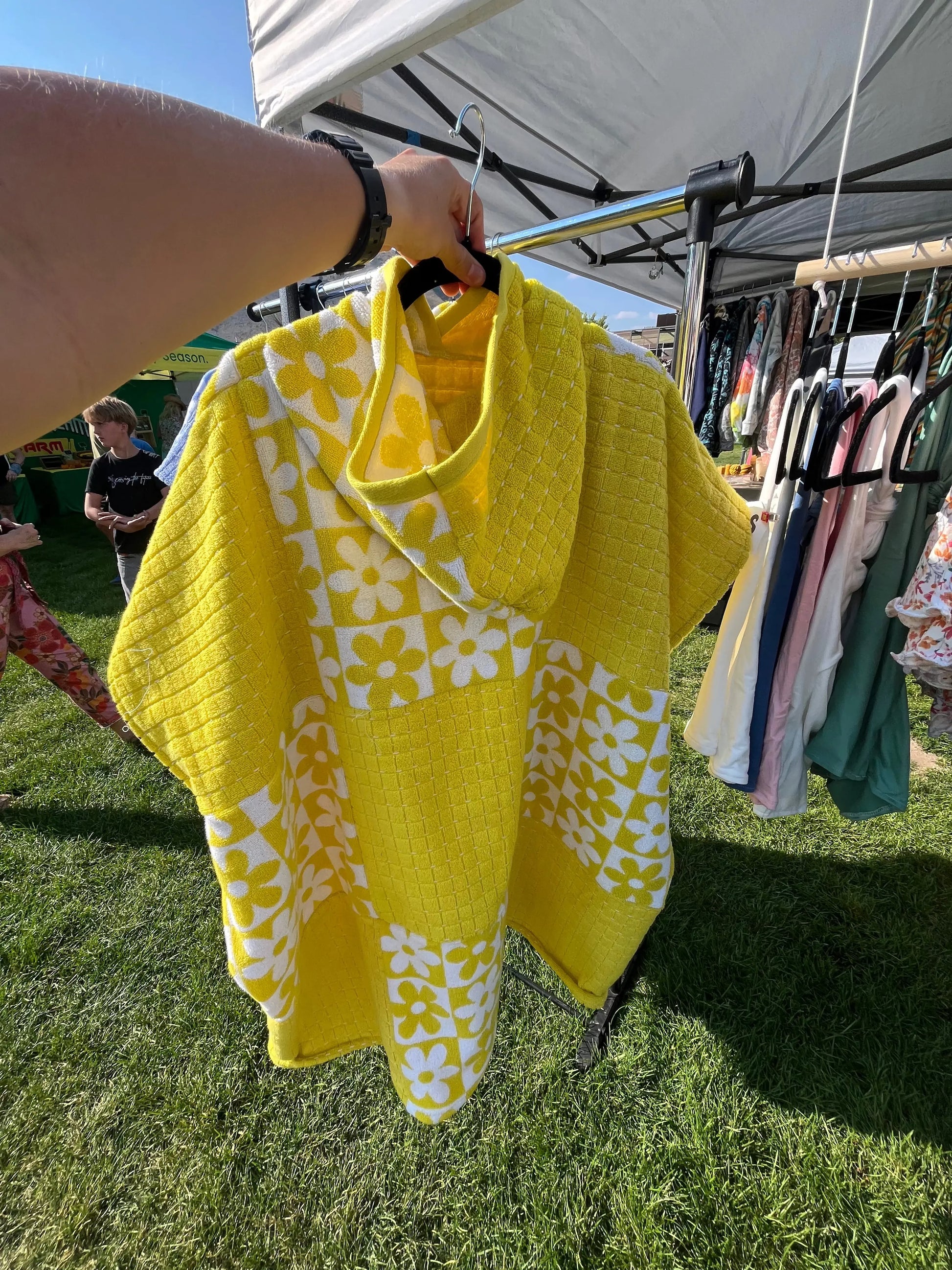 22. Quilted Towel Poncho! Finski&Co